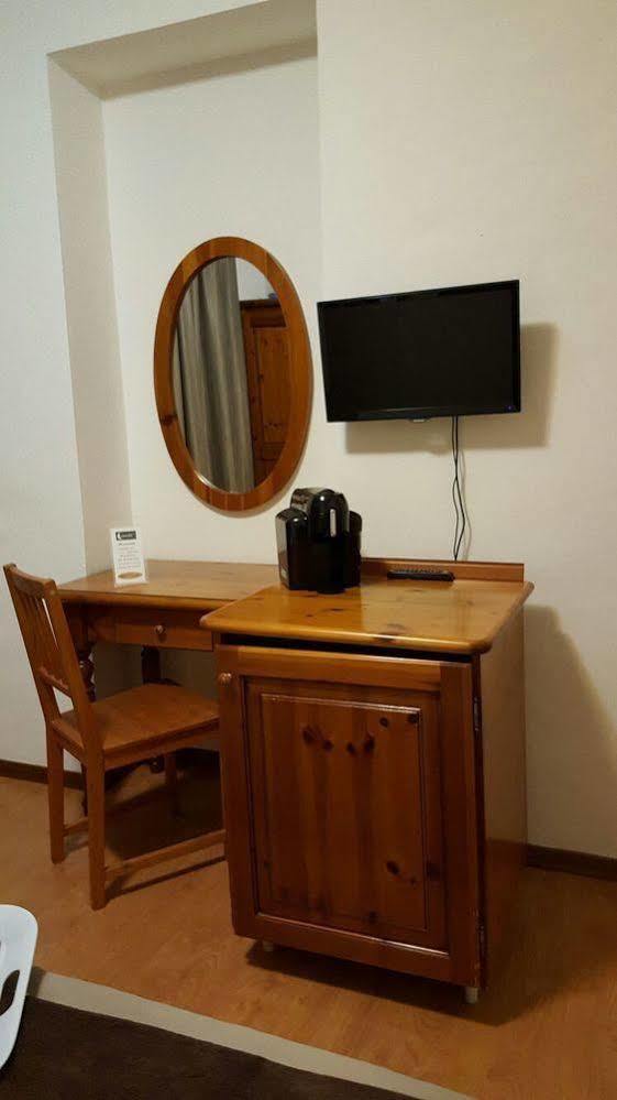 Hotel Calaluna ビエッラ エクステリア 写真