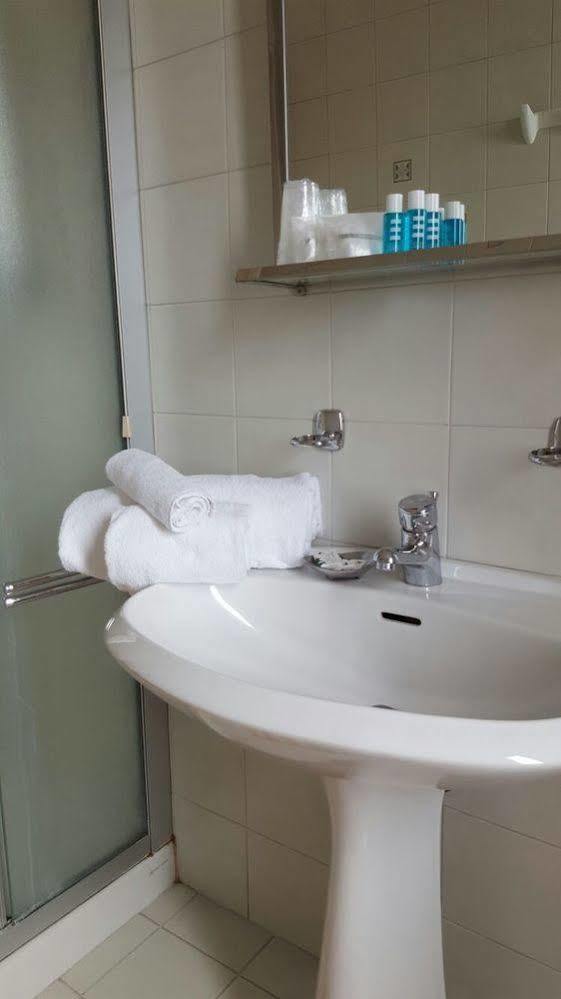 Hotel Calaluna ビエッラ エクステリア 写真